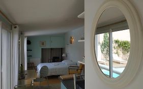 Chambre Studio Independante Au Calme Vue Sur Piscine